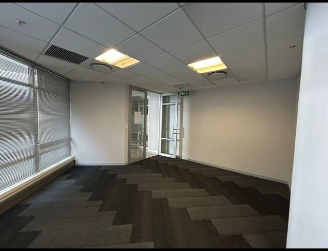 431M² OFFICE TO LET IN SANDTON CENTRAL